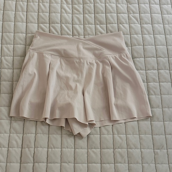 Yogalicious Pants - Yogalicious Women's Light Tan Skorts